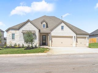 289 Lawrence Drive, Castroville, TX 78009