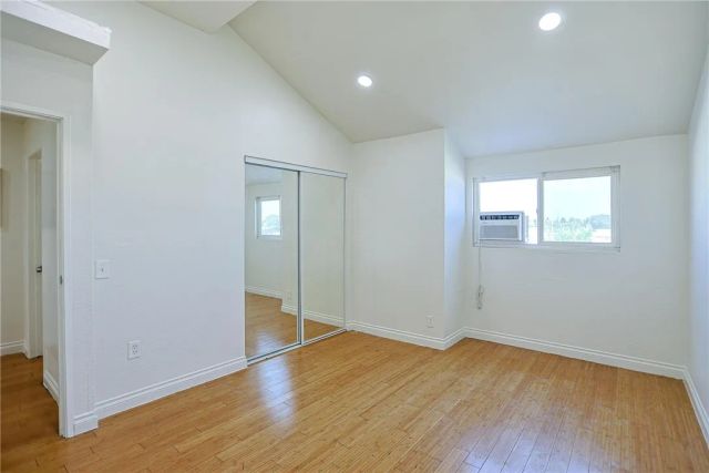 4828 W 5th E, Santa Ana, CA 92703