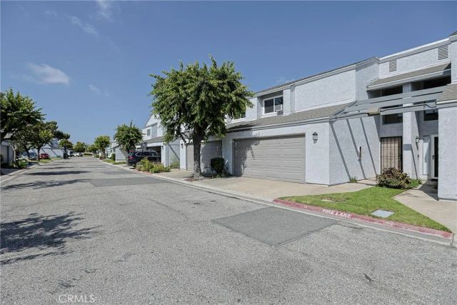 4828 W 5th E, Santa Ana, CA 92703