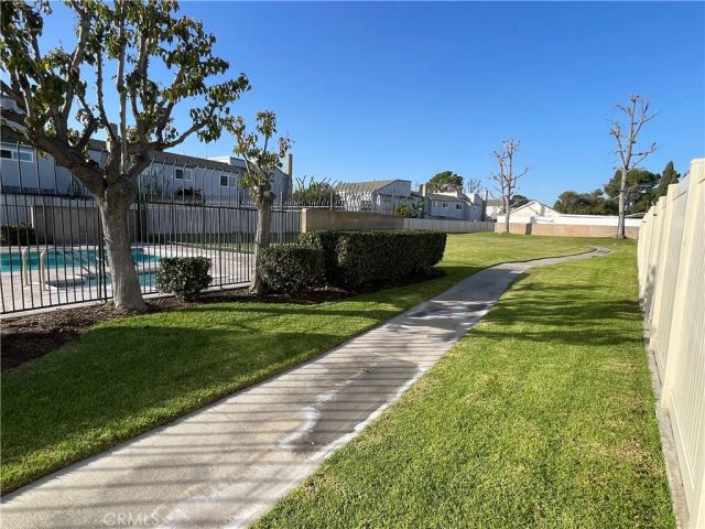 4828 W 5th E, Santa Ana, CA 92703