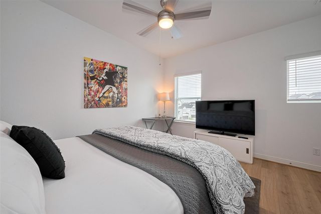 1615 Regents Gate Road, Houston, TX 77055