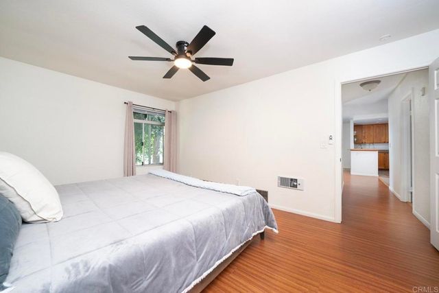 432 Edgehill Ln 116, Oceanside, CA 92054