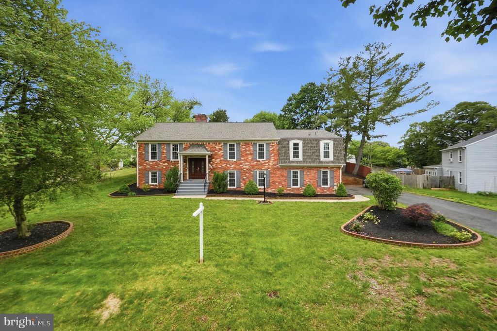 Image 54 of property listing at 11807 FAIRGREEN LN, Upper Marlboro, MD 20772