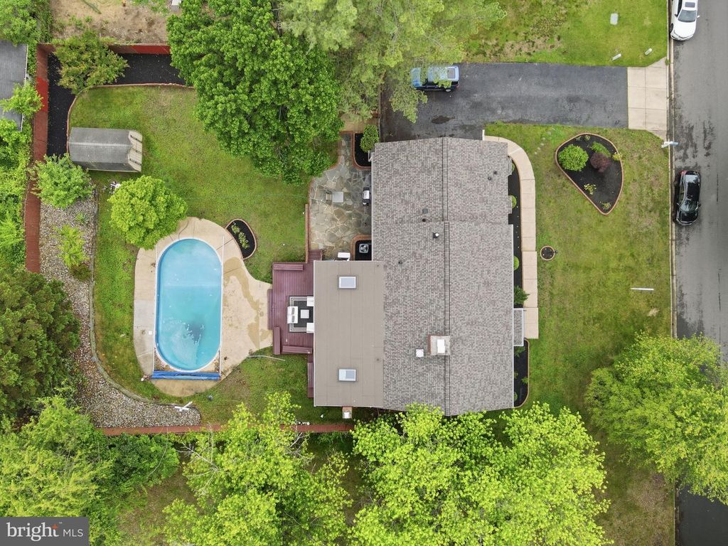 Image 57 of property listing at 11807 FAIRGREEN LN, Upper Marlboro, MD 20772