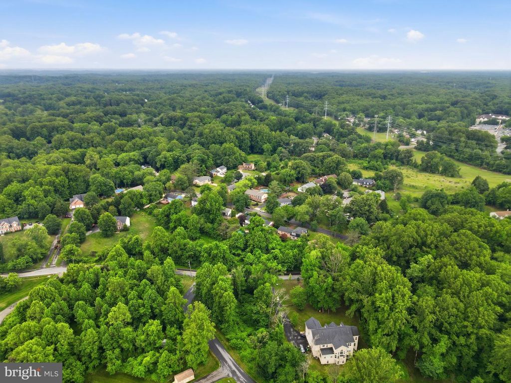 Image 59 of property listing at 11807 FAIRGREEN LN, Upper Marlboro, MD 20772