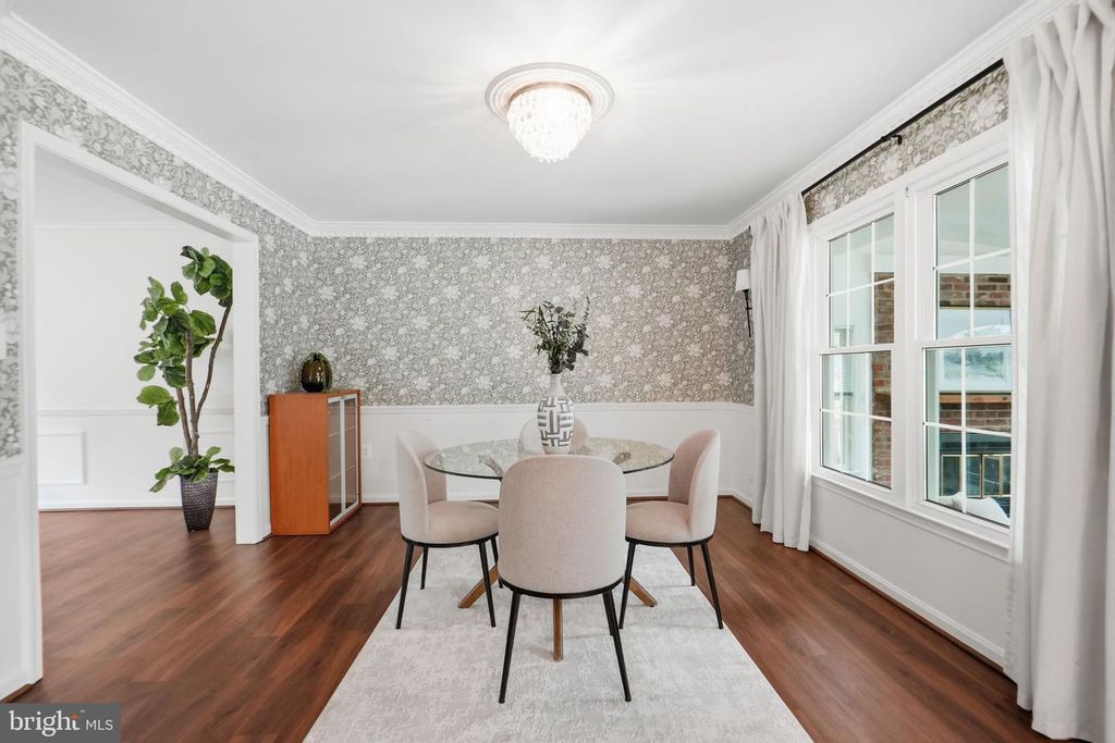 Image 9 of property listing at 11807 FAIRGREEN LN, Upper Marlboro, MD 20772