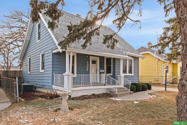 1327 Z Street, Omaha, NE 68107