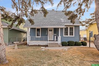 1327 Z Street, Omaha, NE 68107