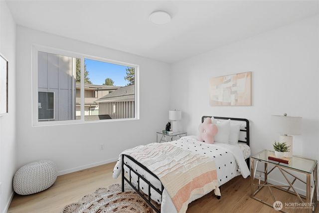 10702 Linden Avenue N, Seattle, WA 98133