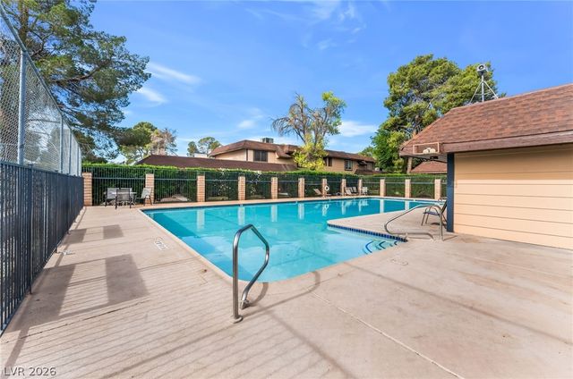 6128 Meadow Vista Lane, Las Vegas, NV 89103