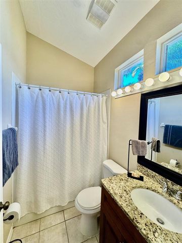 7330 KENSINGTON COURT, Bradenton, FL 34201