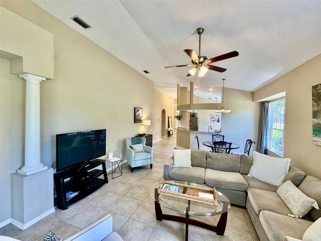 7330 KENSINGTON COURT, Bradenton, FL 34201
