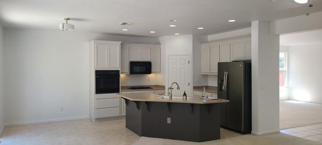 790 Everglades Lane, Tracy, CA 95377