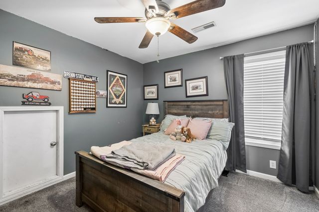 5218 Ticonderoga Ave, Murfreesboro, TN 37129