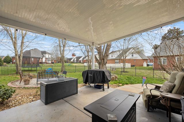 5218 Ticonderoga Ave, Murfreesboro, TN 37129