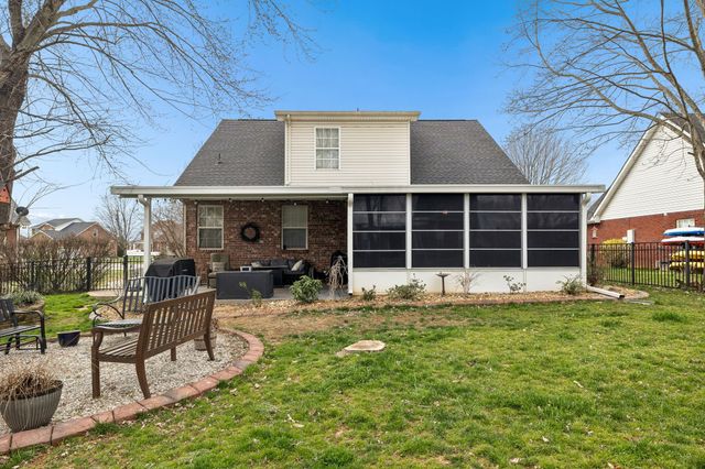 5218 Ticonderoga Ave, Murfreesboro, TN 37129