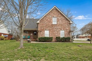 5218 Ticonderoga Ave, Murfreesboro, TN 37129