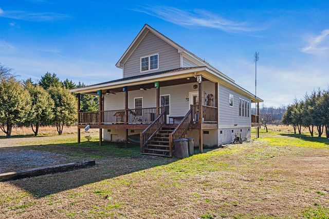 328 Pauls Meadow Drive, Hayesville, NC 28904