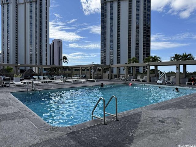 410 Atkinson Drive 1149, Honolulu, HI 96814