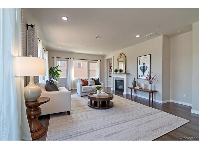 1842 Holmby Ct, Castle Rock, CO 80104