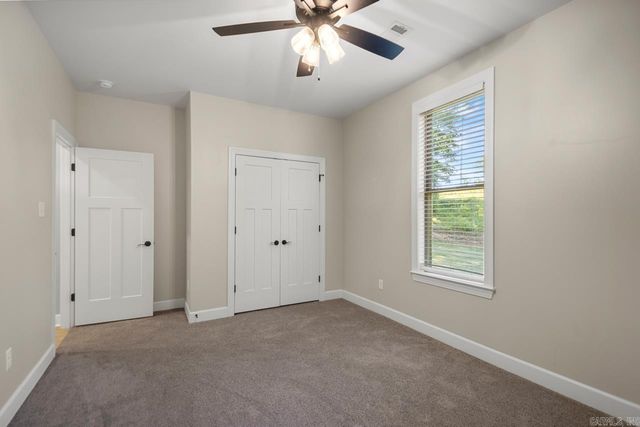 3021 Navajo Way, Benton, AR 72019