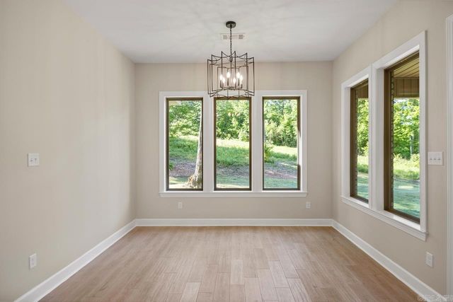 3021 Navajo Way, Benton, AR 72019