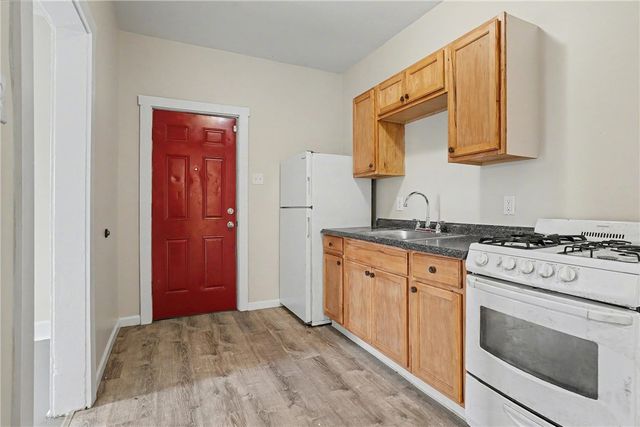 508 Ohio Avenue, Glassport, PA 15045