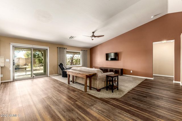 19836 N HARRIS Drive, Maricopa, AZ 85138