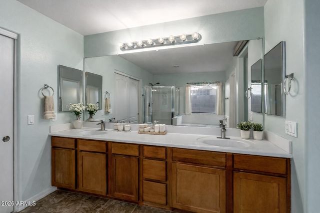 19836 N HARRIS Drive, Maricopa, AZ 85138