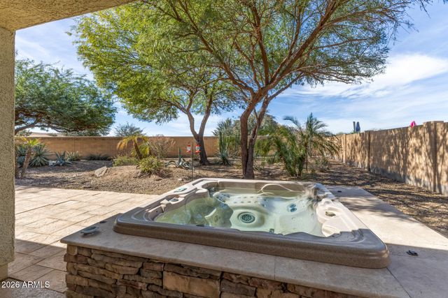 19836 N HARRIS Drive, Maricopa, AZ 85138