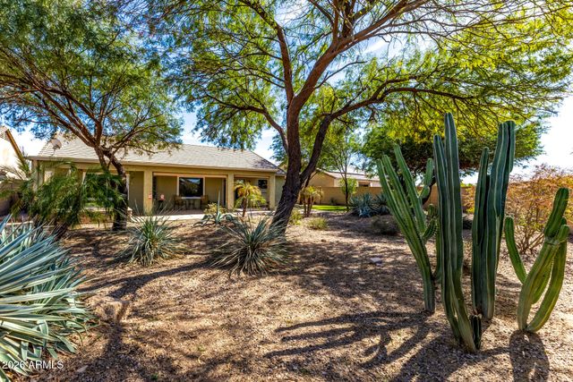 19836 N HARRIS Drive, Maricopa, AZ 85138