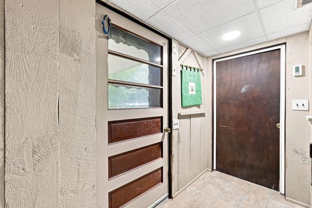 50 Taylor St, Granby, MA 01033