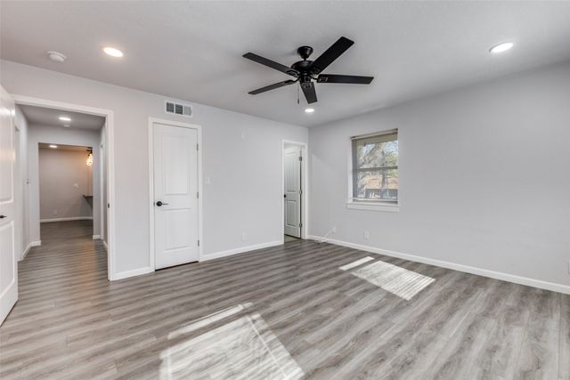 7405 Daingerfield Drive, Dallas, TX 75227