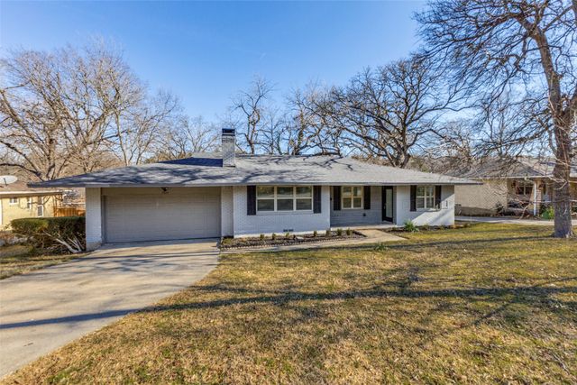 7405 Daingerfield Drive, Dallas, TX 75227