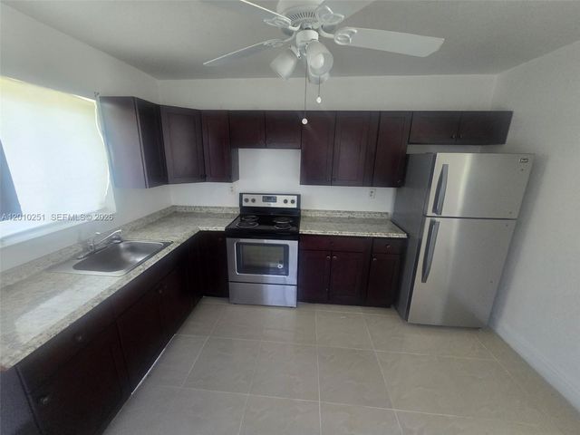 1149 NW 76th St 1149, Miami, FL 33150