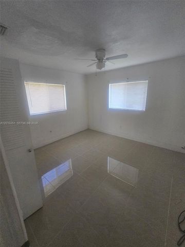 1149 NW 76th St 1149, Miami, FL 33150