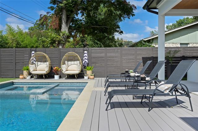 3305 Skylark DR, Austin, TX 78757