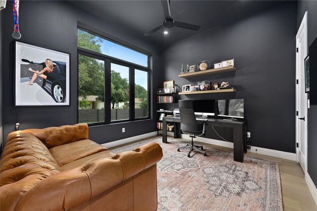 3305 Skylark DR, Austin, TX 78757