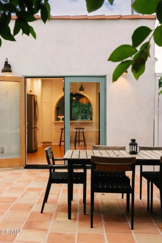 1306 N Coronado Street, Los Angeles, CA 90026