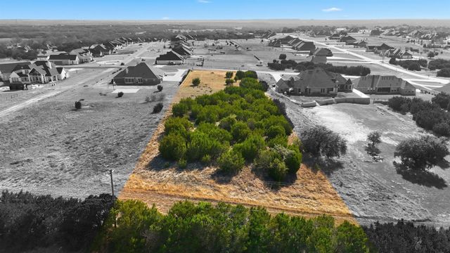 7076 Heathington Boulevard, Granbury, TX 76049