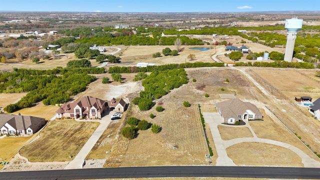 7076 Heathington Boulevard, Granbury, TX 76049