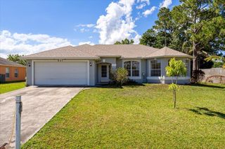531 SE Evergreen Terrace, Port St Lucie, FL 34983