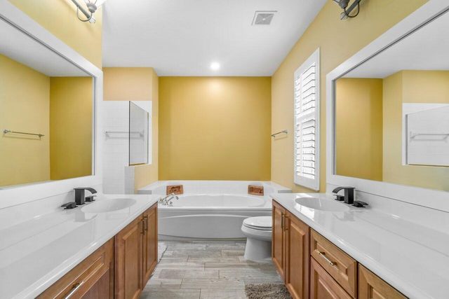 3805 NW 5th Terrace, Boca Raton, FL 33431