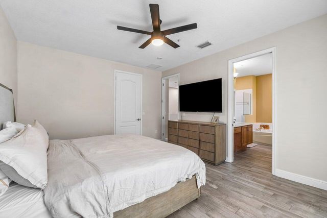 3805 NW 5th Terrace, Boca Raton, FL 33431