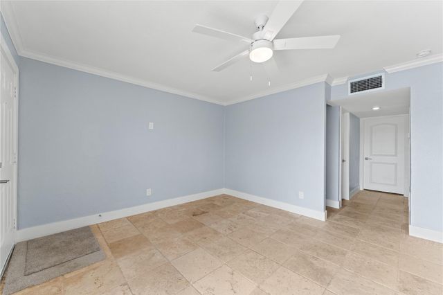 8118 Albacore Drive 7, Houston, TX 77074