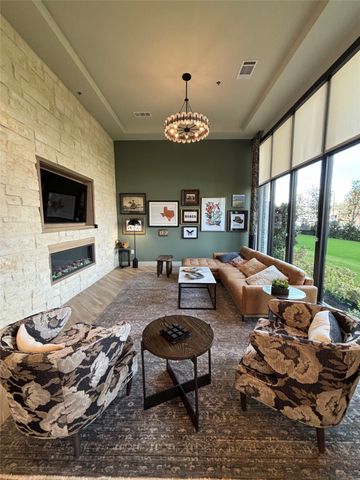 300 N McDonald Street 1264, Mckinney, TX 75069