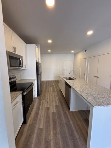 300 N McDonald Street 1264, Mckinney, TX 75069