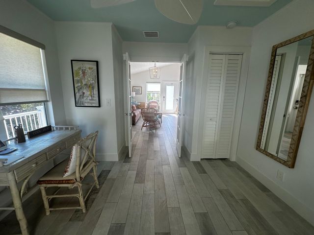 323 NE 7th Avenue B, Delray Beach, FL 33483