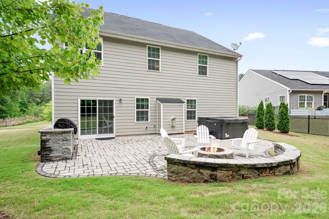 9233 Hollow Bend Drive, Huntersville, NC 28078