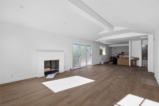 2010 Linden Avenue, Venice, CA 90291